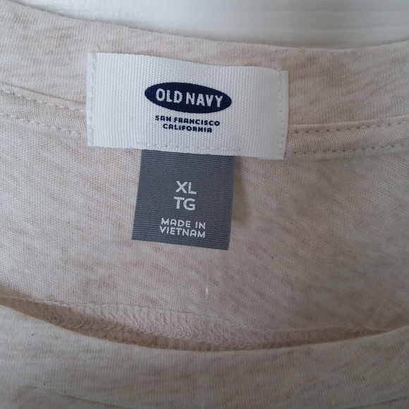 Old Navy Oatmeal coloured scopp neck top - Picture 2 of 5